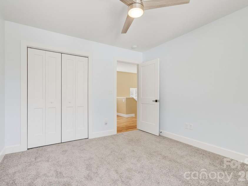 180 Moody Avenue, Candler, NC 28715.  MLS# CAR4366838, YatesRealty ID 13449. 