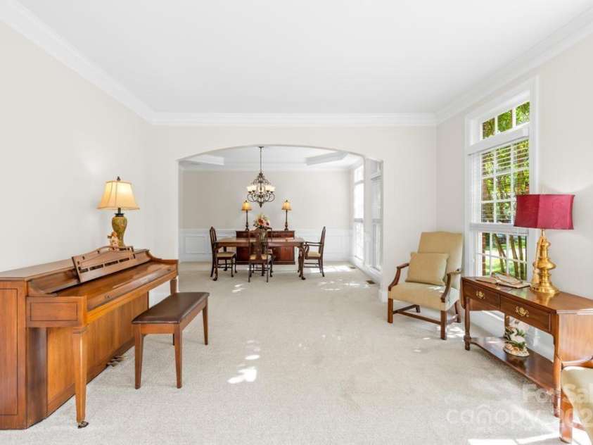 9311 St Barts Lane, Huntersville, NC 28078.  MLS# CAR4255582, YatesRealty ID 13449. Formal Living room