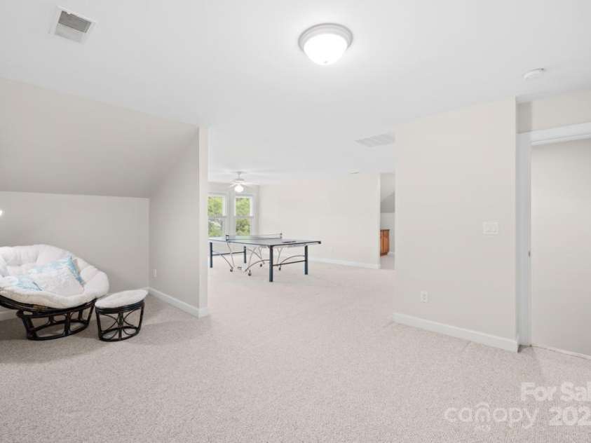 9311 St Barts Lane, Huntersville, NC 28078.  MLS# CAR4255582, YatesRealty ID 13449. Nearly 800 sq ft 3 floor BONUS ROOM. Can be used as a media room - play/hobby room - so many uses!