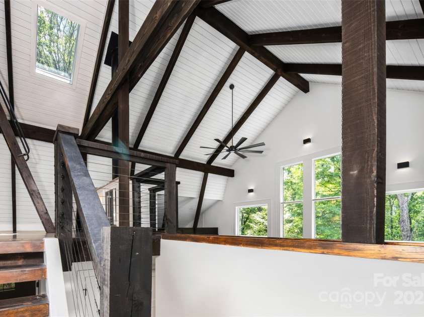 50 Turkey Trot Lane, Burnsville, NC 28714.  MLS# CAR4330454, YatesRealty ID 1345. 