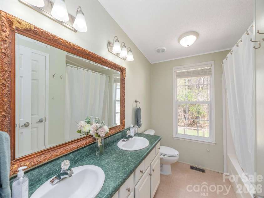322 Stockton Branch Road, Weaverville, NC 28787.  MLS# CAR4368959, YatesRealty ID 13450. 