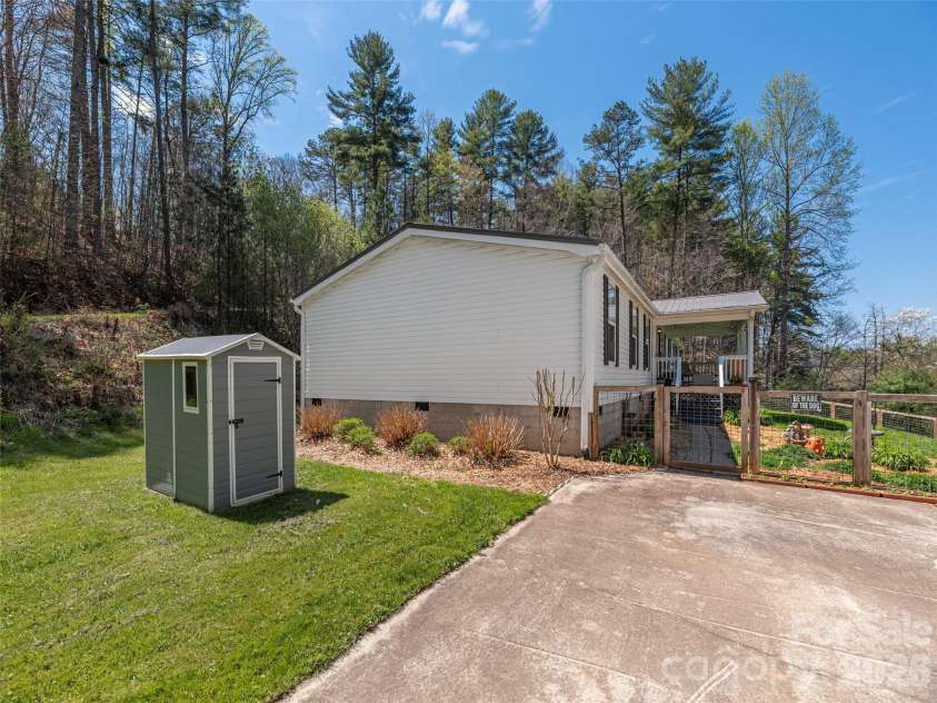 322 Stockton Branch Road, Weaverville, NC 28787.  MLS# CAR4368959, YatesRealty ID 13450. 