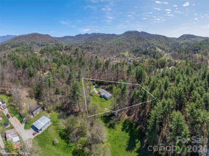 322 Stockton Branch Road, Weaverville, NC 28787.  MLS# CAR4368959, YatesRealty ID 13450. 