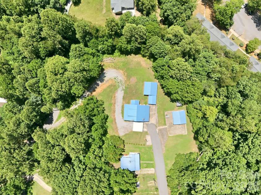 1231 Caldwell Place, Lenoir, NC 28645.  MLS# CAR4400395, YatesRealty ID 13451. 
