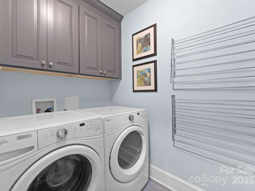 222 Carter Street, Lincolnton, NC 28092.  MLS# CAR4254557, YatesRealty ID 13451. 