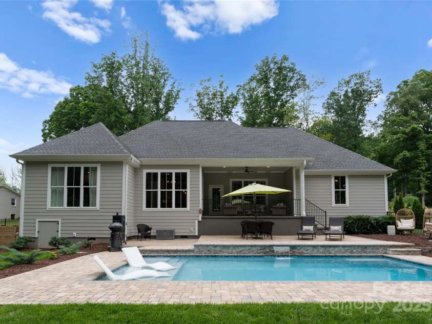 2646 Lee Lawing Road, Lincolnton, NC 28092.  MLS# CAR4254552, YatesRealty ID 13452. 