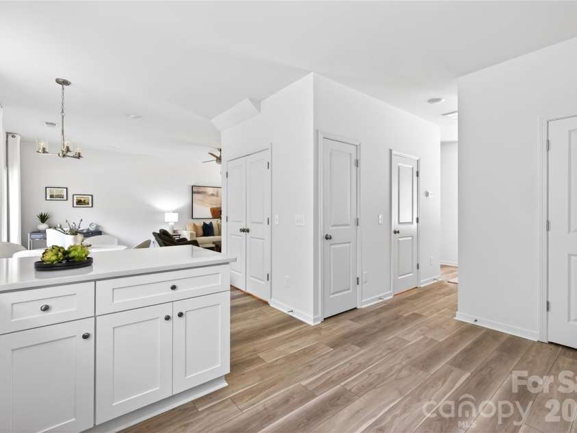 4809 Eleanor Drive, Charlotte, NC 28208.  MLS# CAR4359149, YatesRealty ID 13453. 