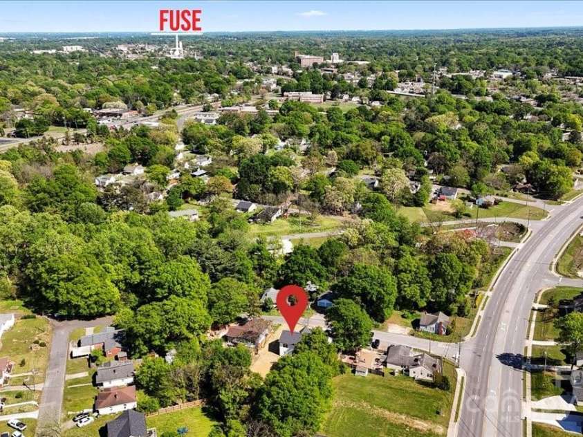 1914 White Street, Gastonia, NC 28052.  MLS# CAR4254323, YatesRealty ID 13454. 