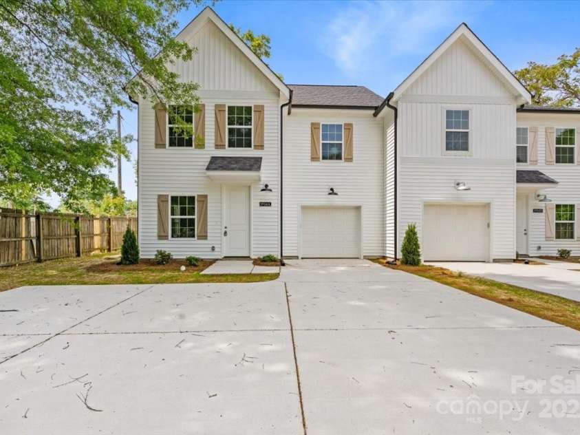 1914 White Street, Gastonia, NC 28052.  MLS# CAR4254323, YatesRealty ID 13454. New Construction Duplex
