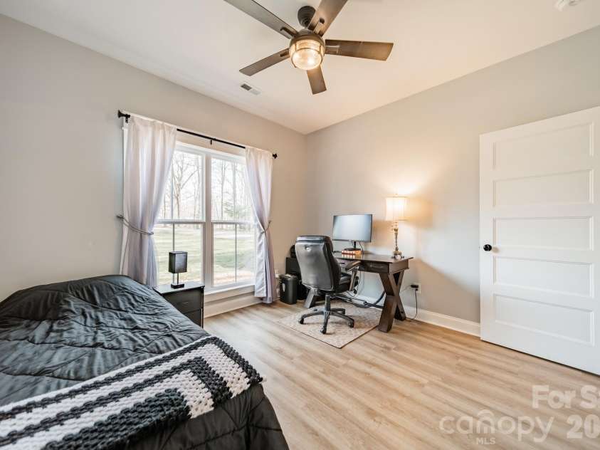 2005 Briarwood Circle, Fort Mill, SC 29715.  MLS# CAR4338146, YatesRealty ID 13454. 