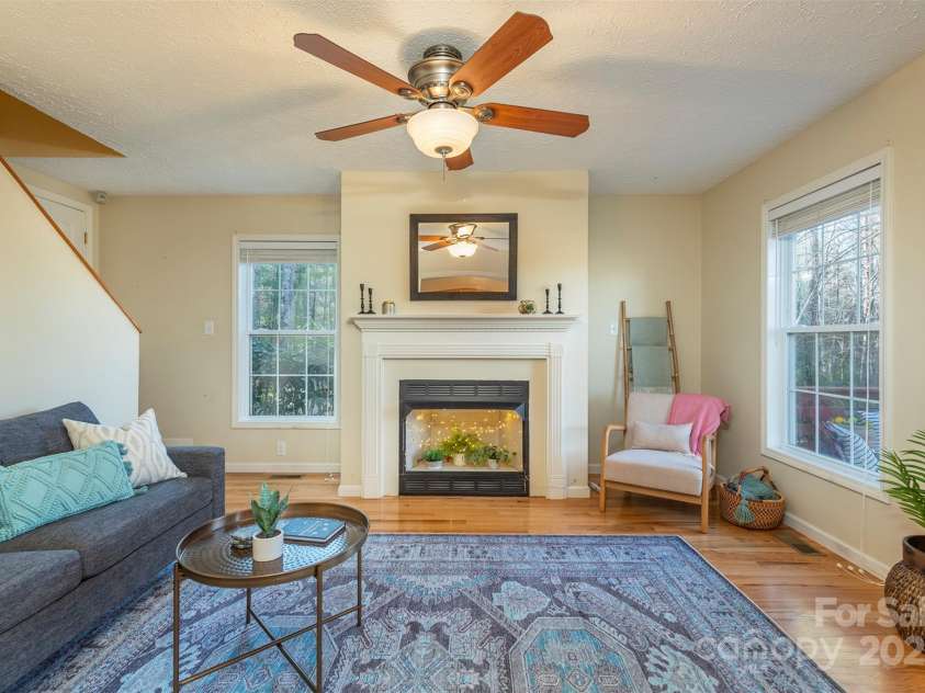 29 Beverly Grove Lane, Candler, NC 28715.  MLS# CAR4235867, YatesRealty ID 13455. 