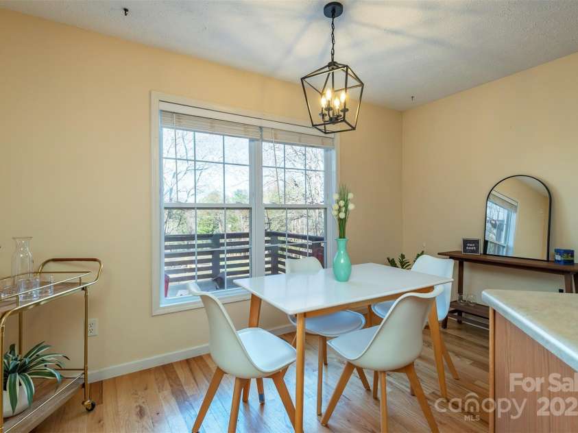 29 Beverly Grove Lane, Candler, NC 28715.  MLS# CAR4235867, YatesRealty ID 13455. 