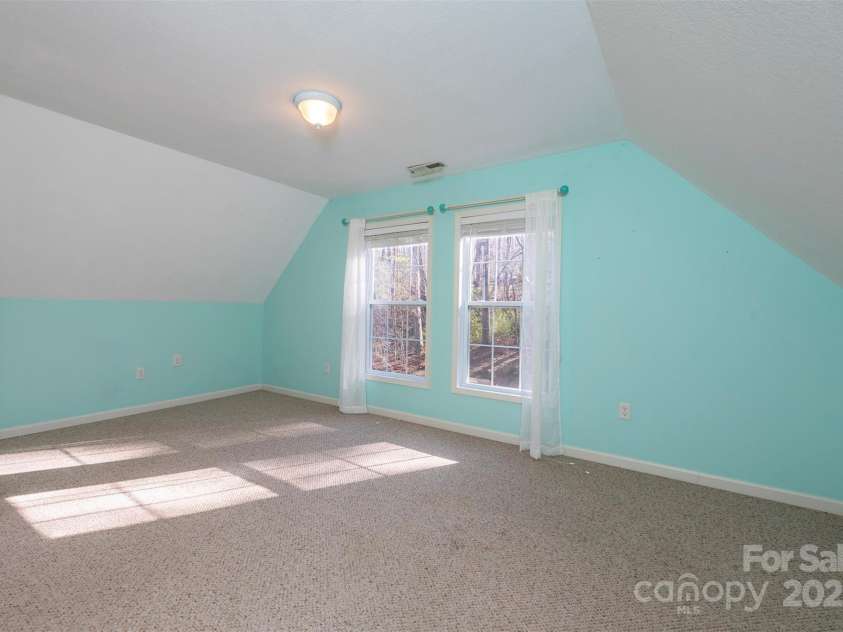 29 Beverly Grove Lane, Candler, NC 28715.  MLS# CAR4235867, YatesRealty ID 13455. 