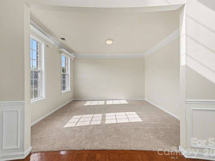 7512 Chasewater Drive, Harrisburg, NC 28075.  MLS# CAR4360354, YatesRealty ID 13455. Living Room