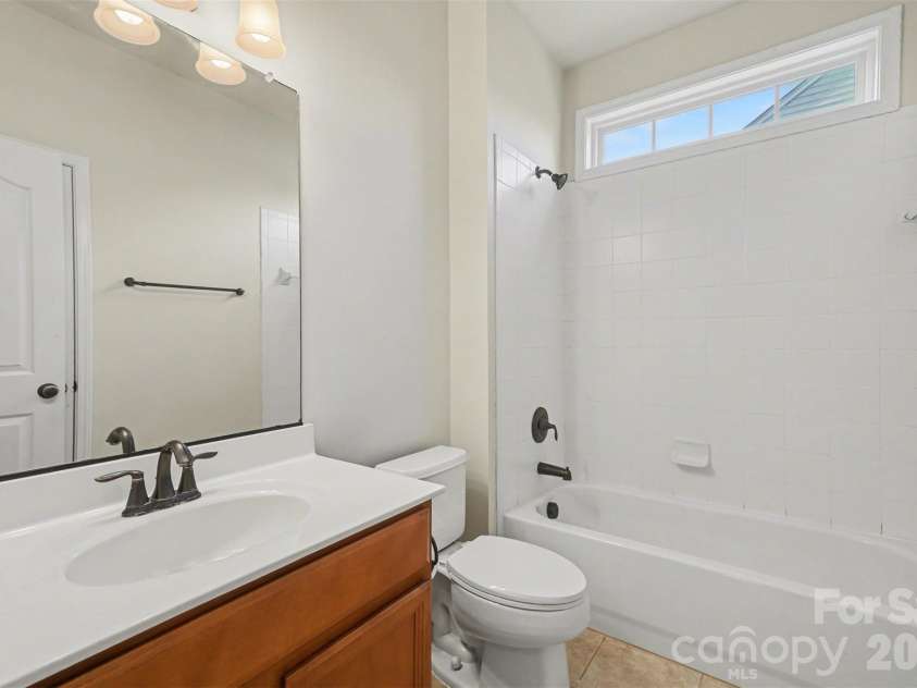 7512 Chasewater Drive, Harrisburg, NC 28075.  MLS# CAR4360354, YatesRealty ID 13455. Main Floor Bathroom