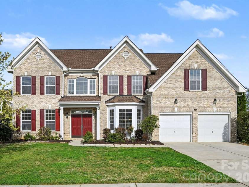 7512 Chasewater Drive, Harrisburg, NC 28075.  MLS# CAR4360354, YatesRealty ID 13455. Welcome Home!