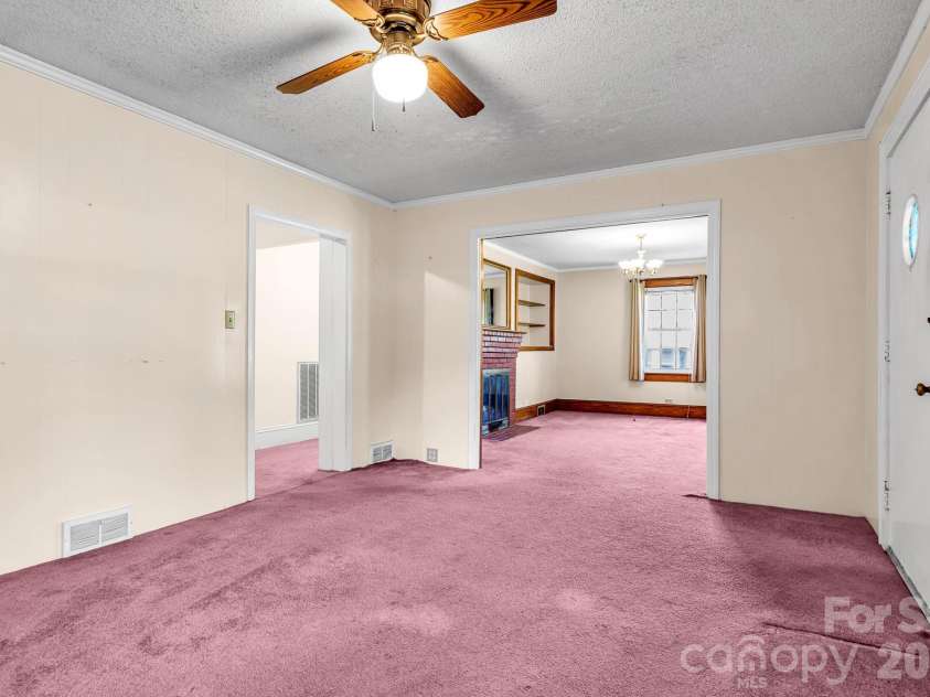 1325 Longview Avenue, Salisbury, NC 28146.  MLS# CAR4368663, YatesRealty ID 13456. 