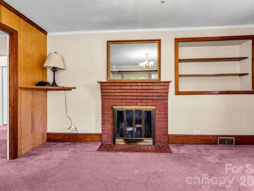 1325 Longview Avenue, Salisbury, NC 28146.  MLS# CAR4368663, YatesRealty ID 13456. 