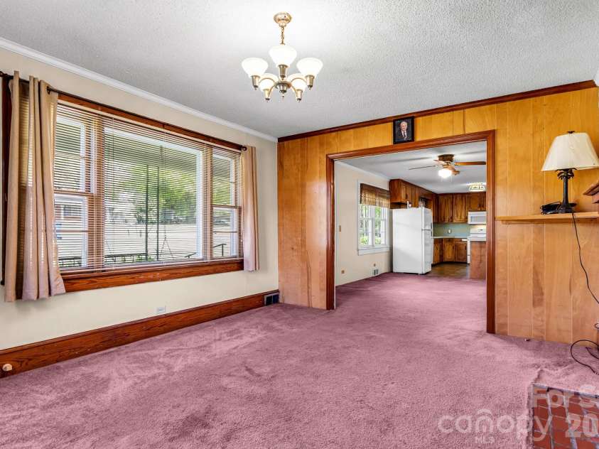 1325 Longview Avenue, Salisbury, NC 28146.  MLS# CAR4368663, YatesRealty ID 13456. 