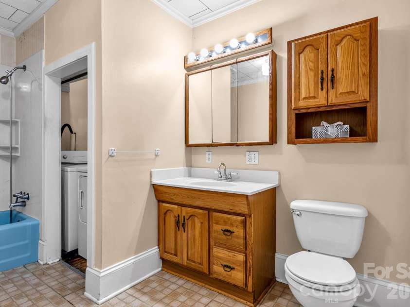 1325 Longview Avenue, Salisbury, NC 28146.  MLS# CAR4368663, YatesRealty ID 13456. 