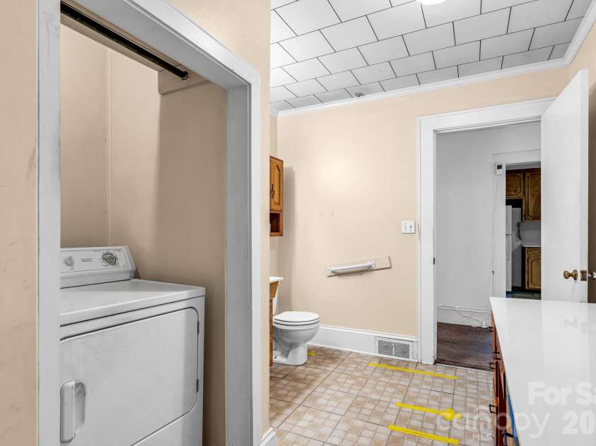 1325 Longview Avenue, Salisbury, NC 28146.  MLS# CAR4368663, YatesRealty ID 13456. 