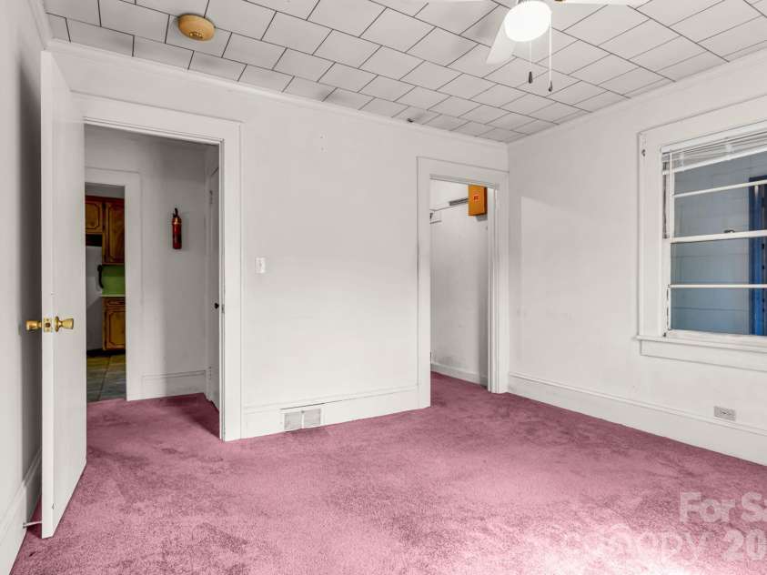 1325 Longview Avenue, Salisbury, NC 28146.  MLS# CAR4368663, YatesRealty ID 13456. 