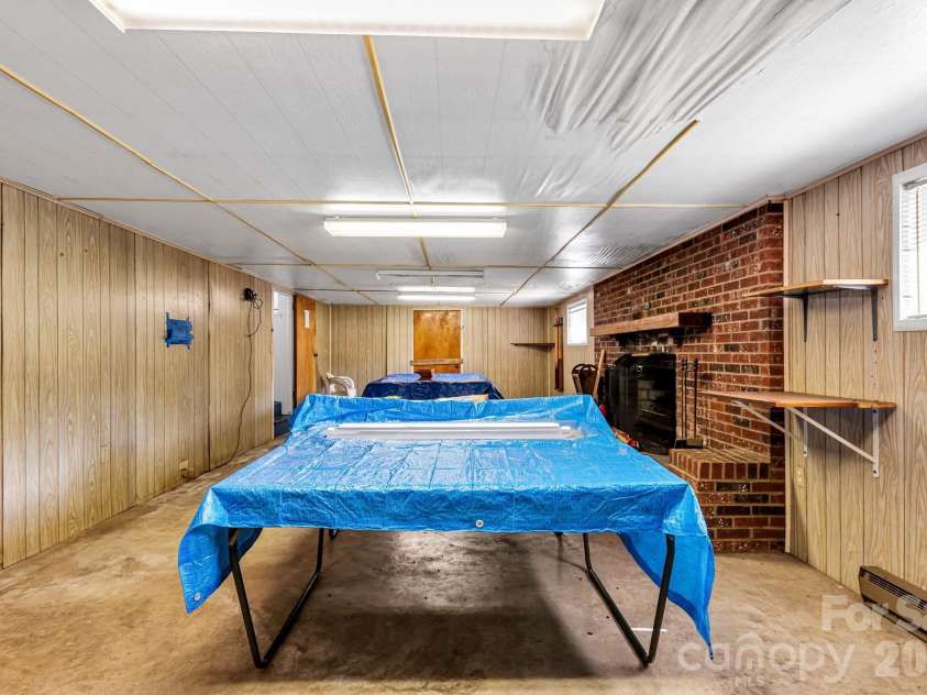 1325 Longview Avenue, Salisbury, NC 28146.  MLS# CAR4368663, YatesRealty ID 13456. 