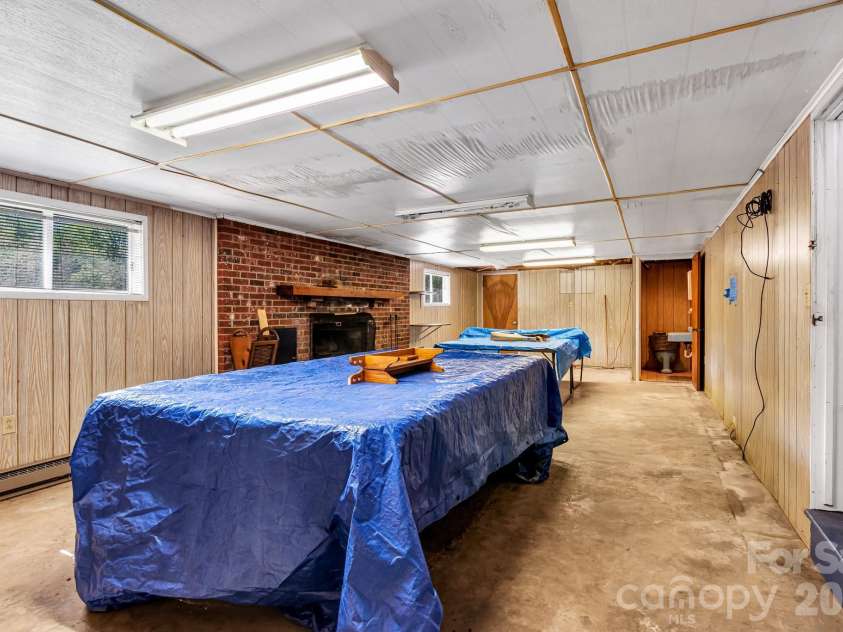 1325 Longview Avenue, Salisbury, NC 28146.  MLS# CAR4368663, YatesRealty ID 13456. 