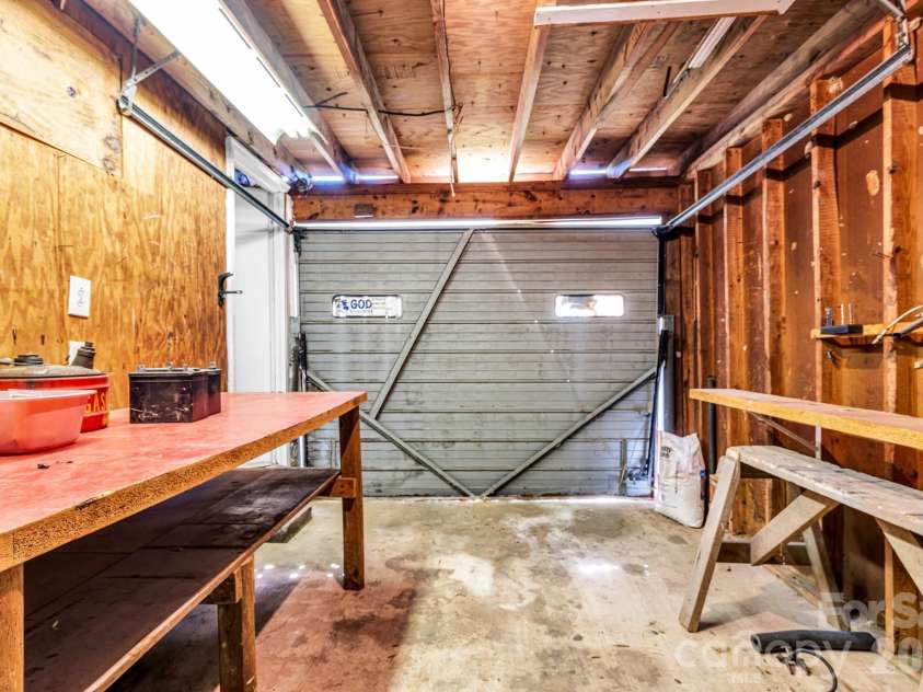 1325 Longview Avenue, Salisbury, NC 28146.  MLS# CAR4368663, YatesRealty ID 13456. 