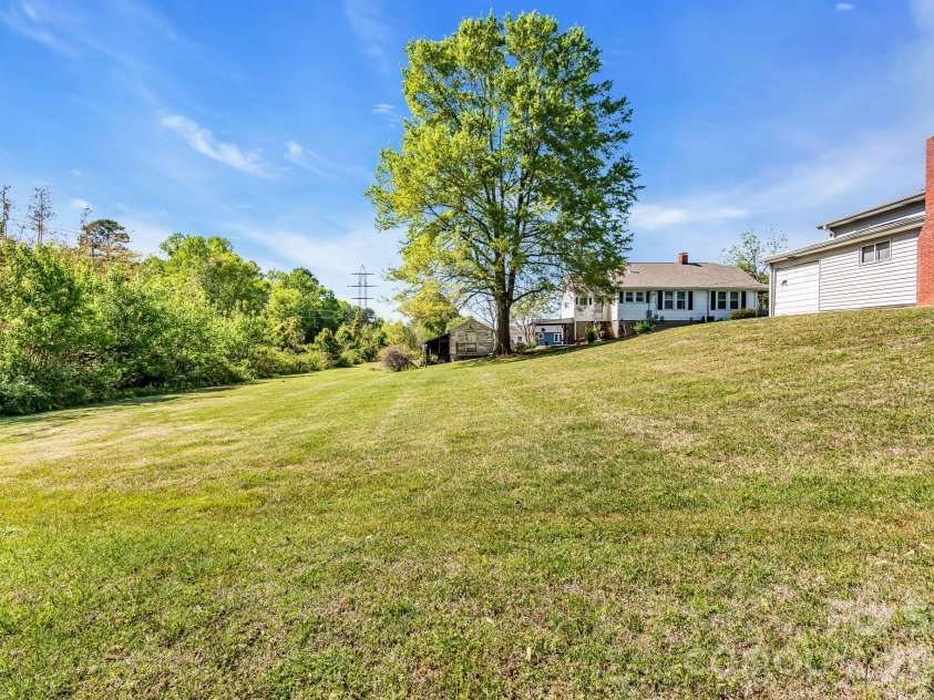 1325 Longview Avenue, Salisbury, NC 28146.  MLS# CAR4368663, YatesRealty ID 13456. 