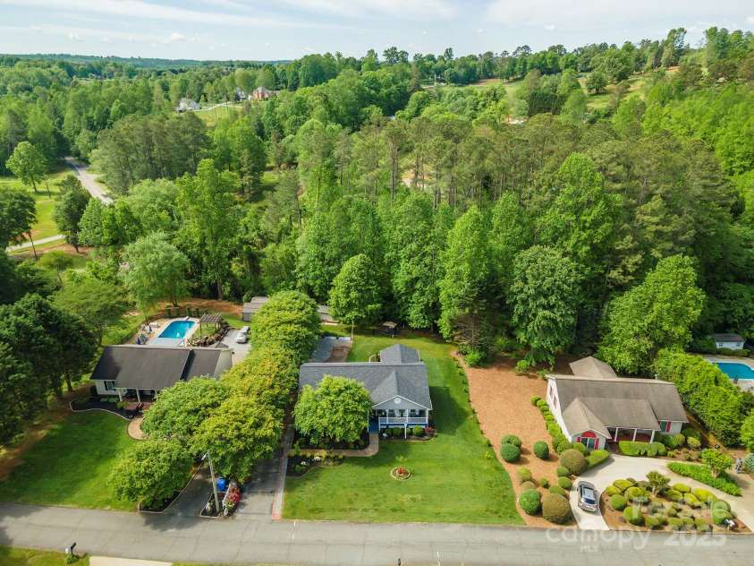 135 Marys Lane, Rutherfordton, NC 28139.  MLS# CAR4256203, YatesRealty ID 13456. 