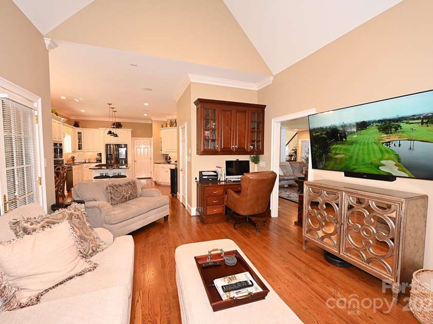 3996 Deer Run Drive, Conover, NC 28613.  MLS# CAR4300299, YatesRealty ID 1346. 