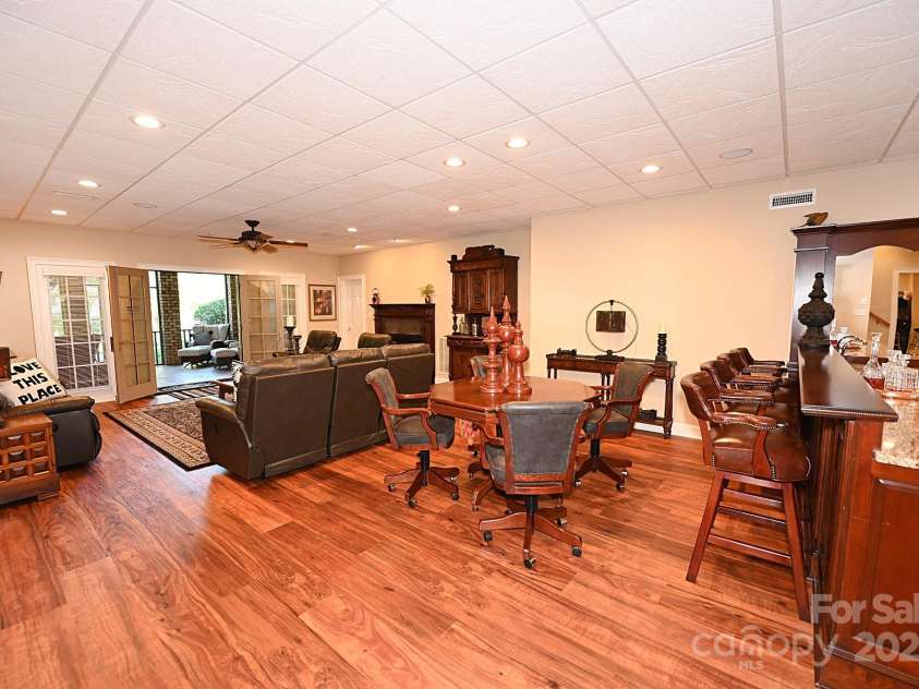 3996 Deer Run Drive, Conover, NC 28613.  MLS# CAR4300299, YatesRealty ID 1346. Lower level