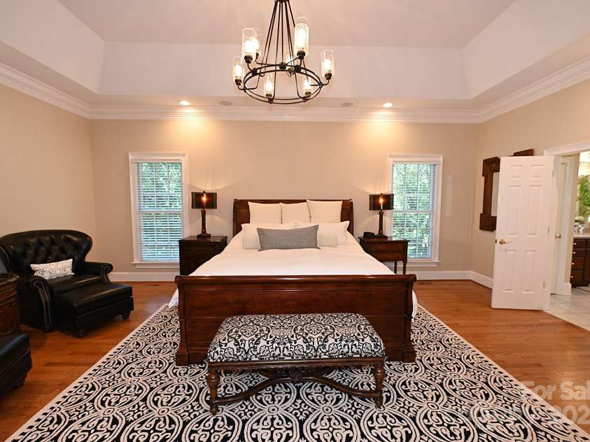 3996 Deer Run Drive, Conover, NC 28613.  MLS# CAR4300299, YatesRealty ID 1346. Primary Bedroom Main Level