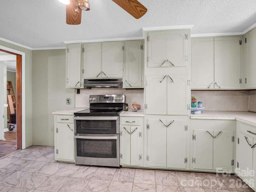 1315 Lithia Springs Road, Shelby, NC 28150.  MLS# CAR4424962, YatesRealty ID 13460. 