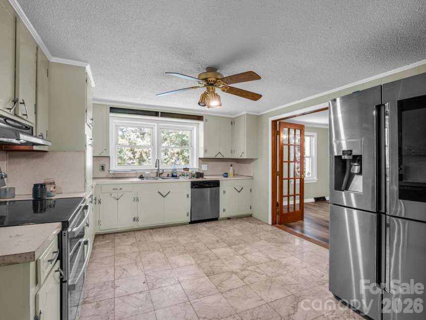 1315 Lithia Springs Road, Shelby, NC 28150.  MLS# CAR4424962, YatesRealty ID 13460. 