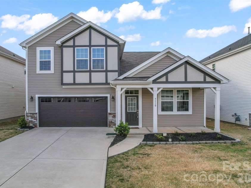 9110 Buckley Court, Charlotte, NC 28269.  MLS# CAR4363949, YatesRealty ID 13461. 