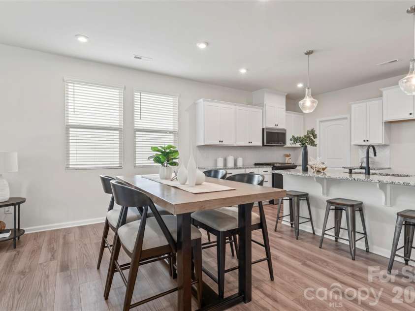 9110 Buckley Court, Charlotte, NC 28269.  MLS# CAR4363949, YatesRealty ID 13461. 