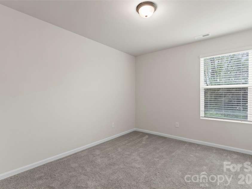 9110 Buckley Court, Charlotte, NC 28269.  MLS# CAR4363949, YatesRealty ID 13461. 