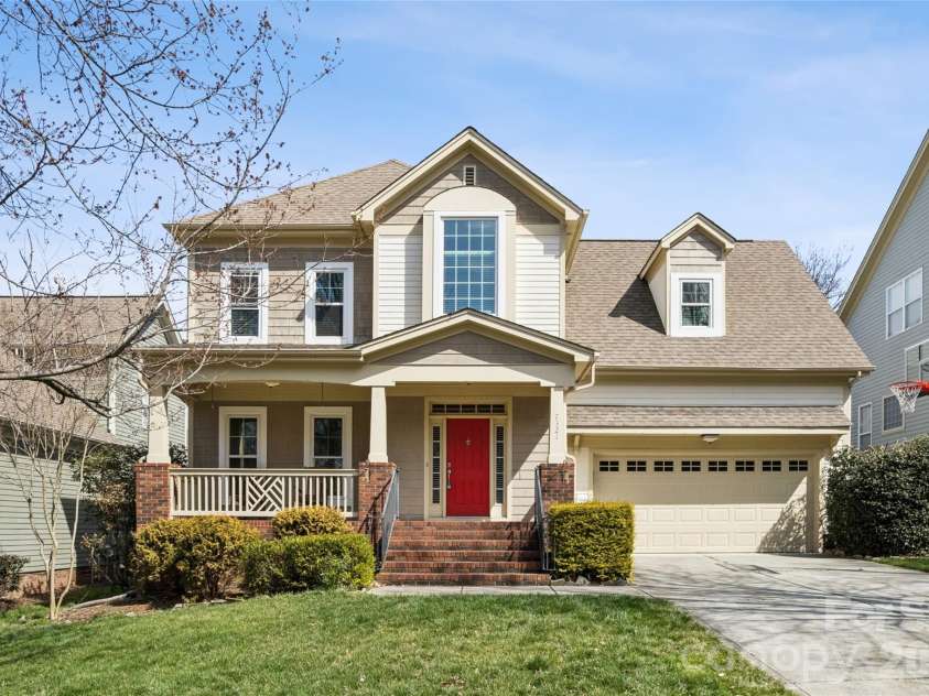 7321 Avonhurst Lane, Charlotte, NC 28269.  MLS# CAR4353767, YatesRealty ID 13462. 