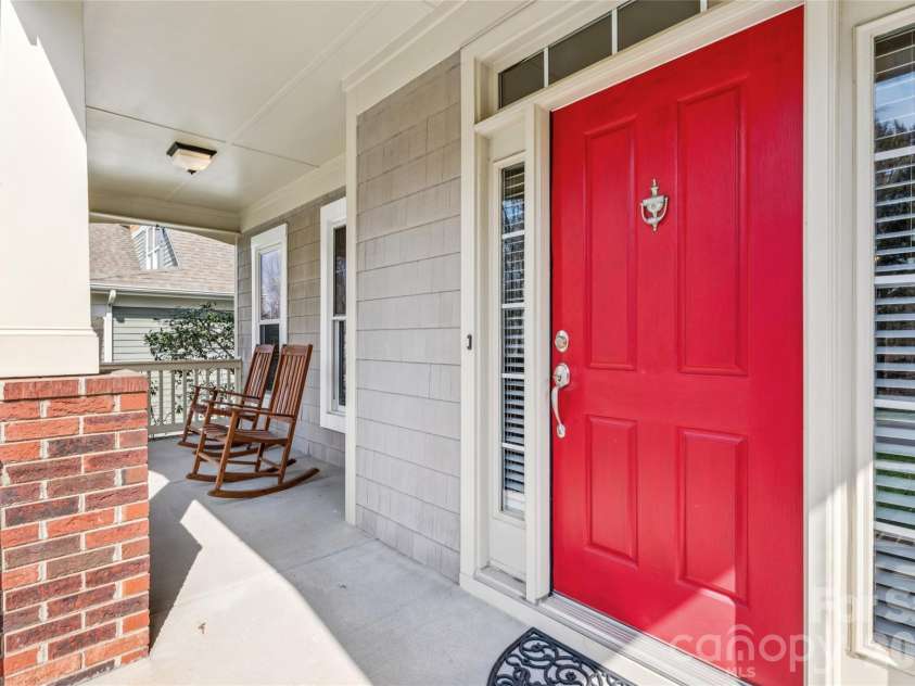 7321 Avonhurst Lane, Charlotte, NC 28269.  MLS# CAR4353767, YatesRealty ID 13462. 