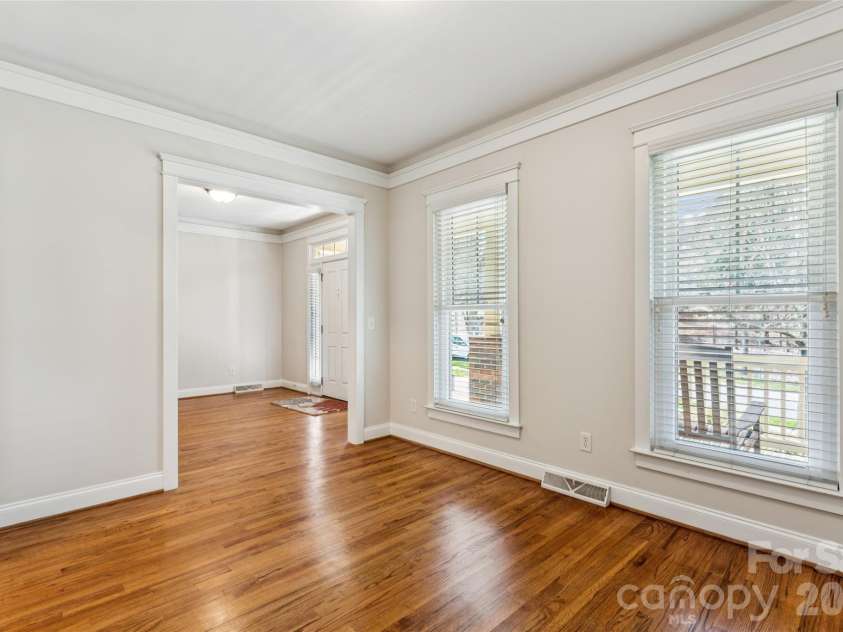 7321 Avonhurst Lane, Charlotte, NC 28269.  MLS# CAR4353767, YatesRealty ID 13462. 