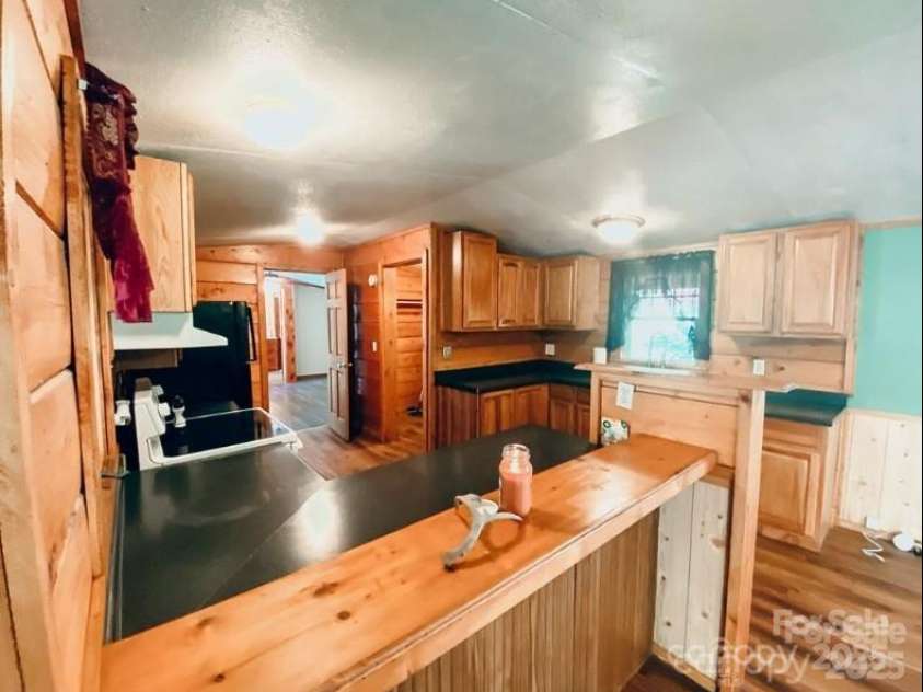 9080 Kings Drive, York, SC 29745.  MLS# CAR4311961, YatesRealty ID 13463. 