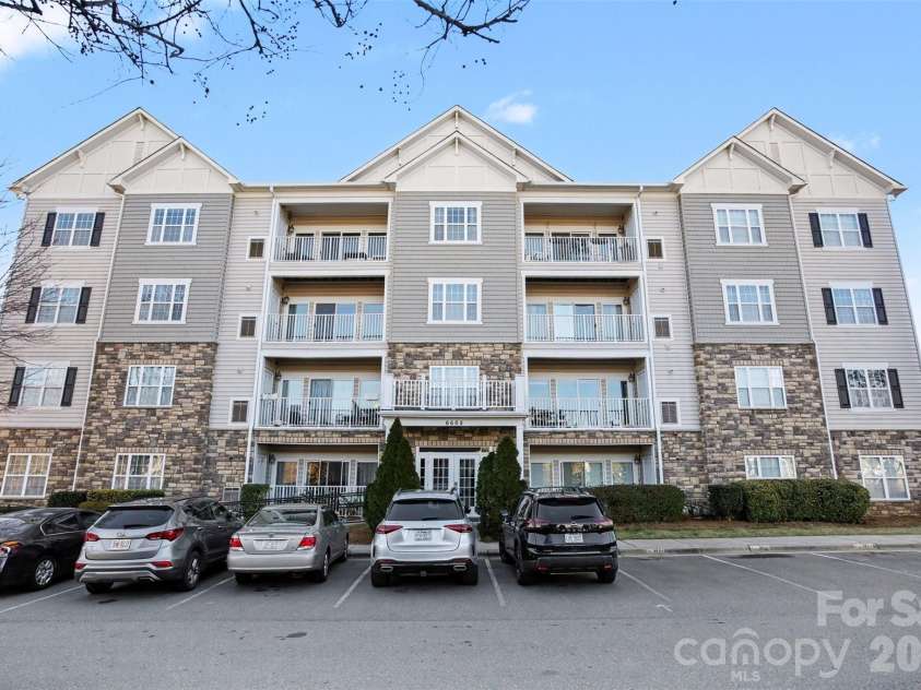 6605 Central Pacific Avenue, Charlotte, NC 28210.  MLS# CAR4346328, YatesRealty ID 13464. 
