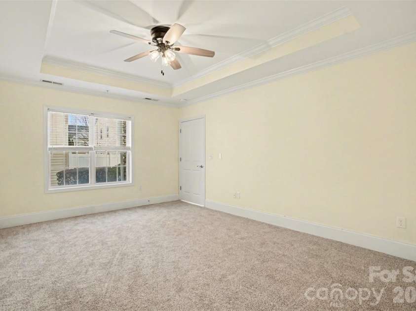 6605 Central Pacific Avenue, Charlotte, NC 28210.  MLS# CAR4346328, YatesRealty ID 13464. 