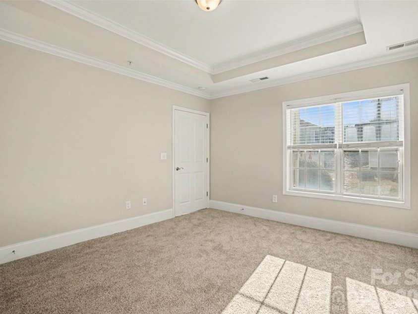 6605 Central Pacific Avenue, Charlotte, NC 28210.  MLS# CAR4346328, YatesRealty ID 13464. 