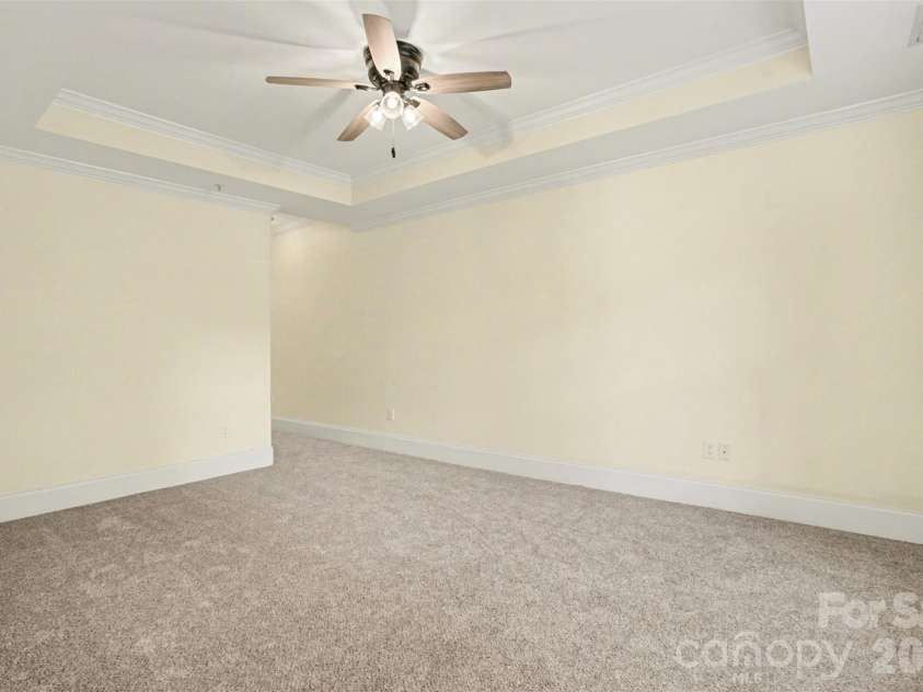 6605 Central Pacific Avenue, Charlotte, NC 28210.  MLS# CAR4346328, YatesRealty ID 13464. 