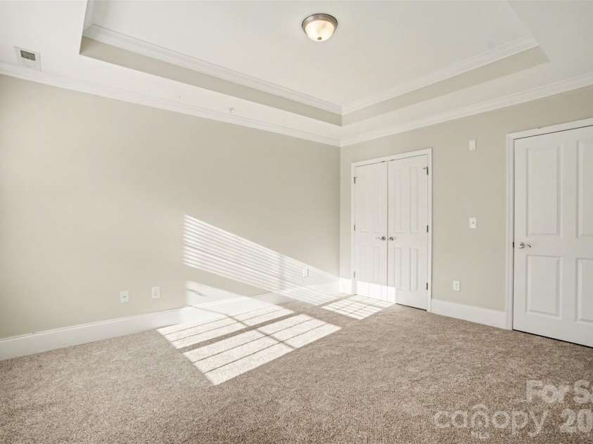 6605 Central Pacific Avenue, Charlotte, NC 28210.  MLS# CAR4346328, YatesRealty ID 13464. 