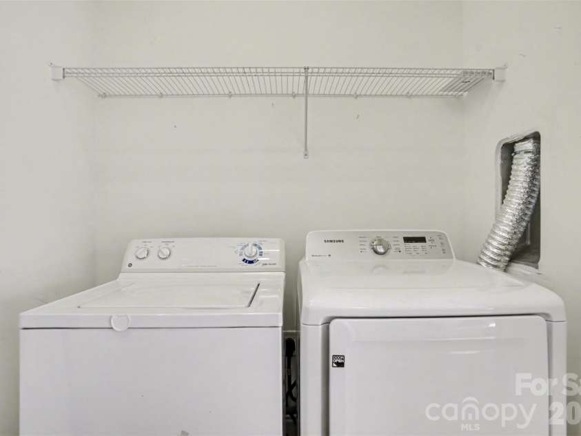 6605 Central Pacific Avenue, Charlotte, NC 28210.  MLS# CAR4346328, YatesRealty ID 13464. 