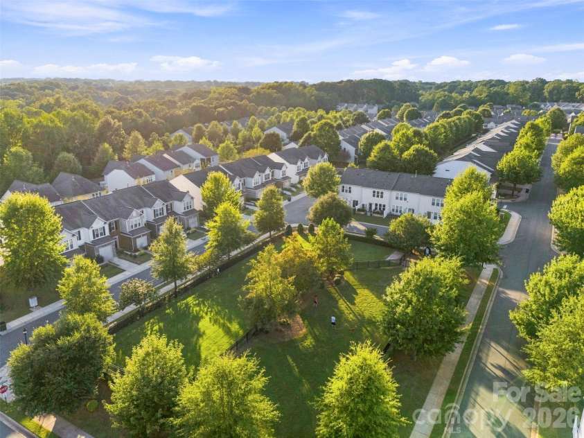 6605 Central Pacific Avenue, Charlotte, NC 28210.  MLS# CAR4423685, YatesRealty ID 13464. 